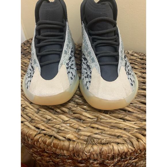 Adidas Yeezy Quantum gray black 6.5 sports outdoor basketball main image 7